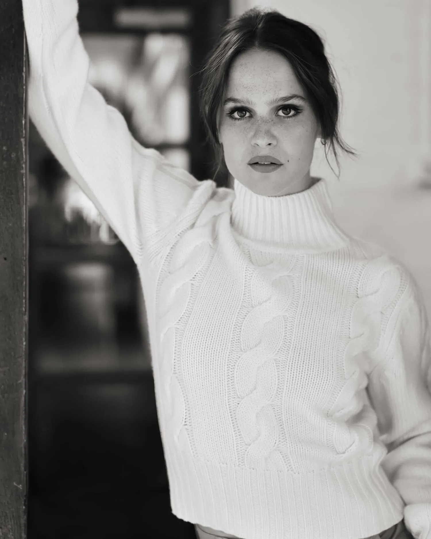 Women N.Peal White | Natural*Hollywood Authentic The Blonde