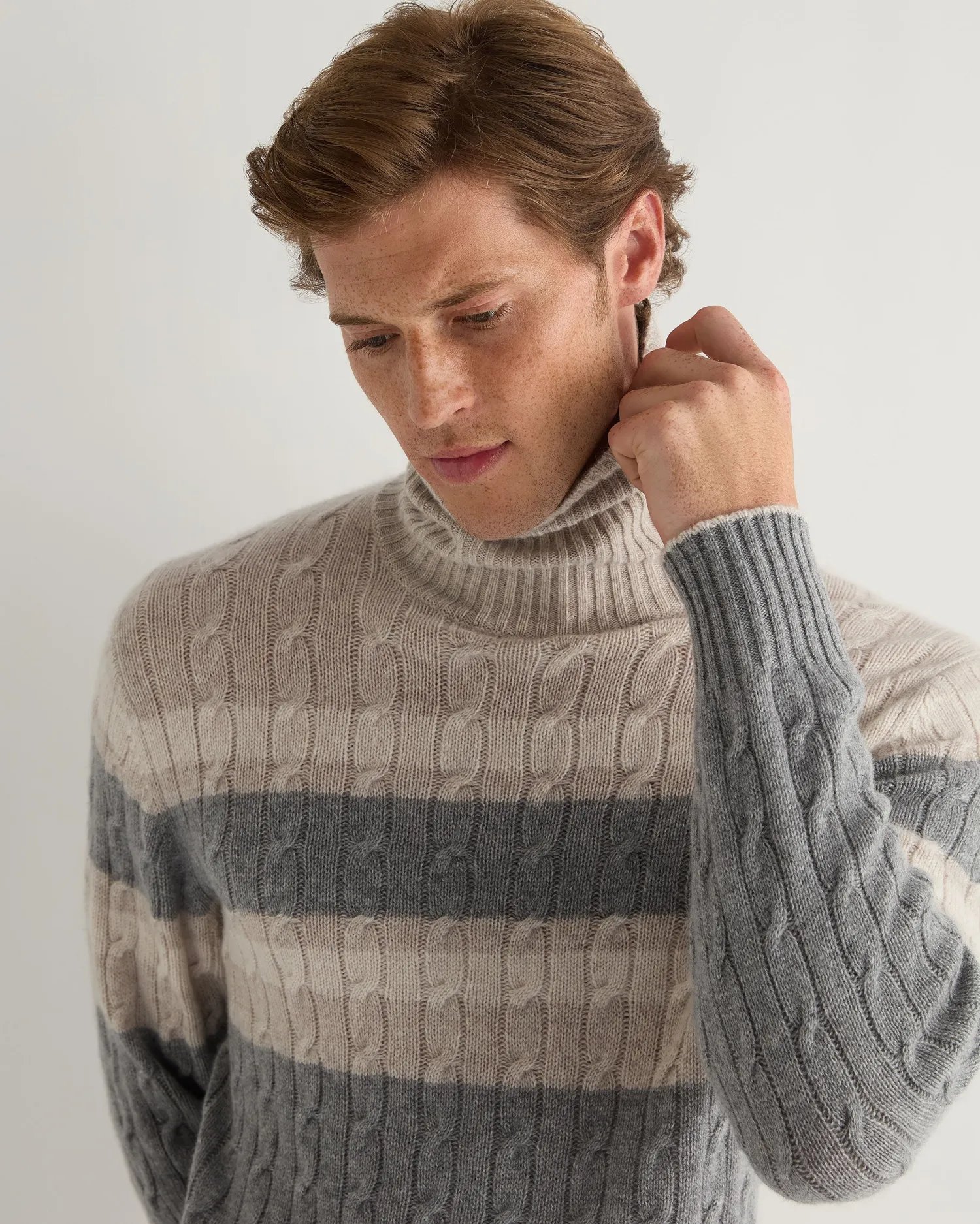 Women N.Peal White | White*Men's Berwick Stripe Turtle Neck Cashmere Sweater