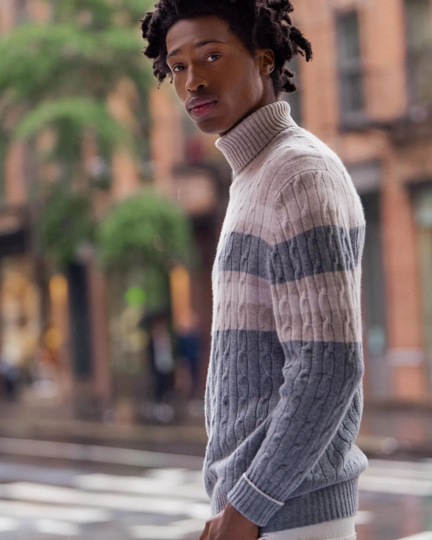 Women N.Peal White | White*Men's Berwick Stripe Turtle Neck Cashmere Sweater