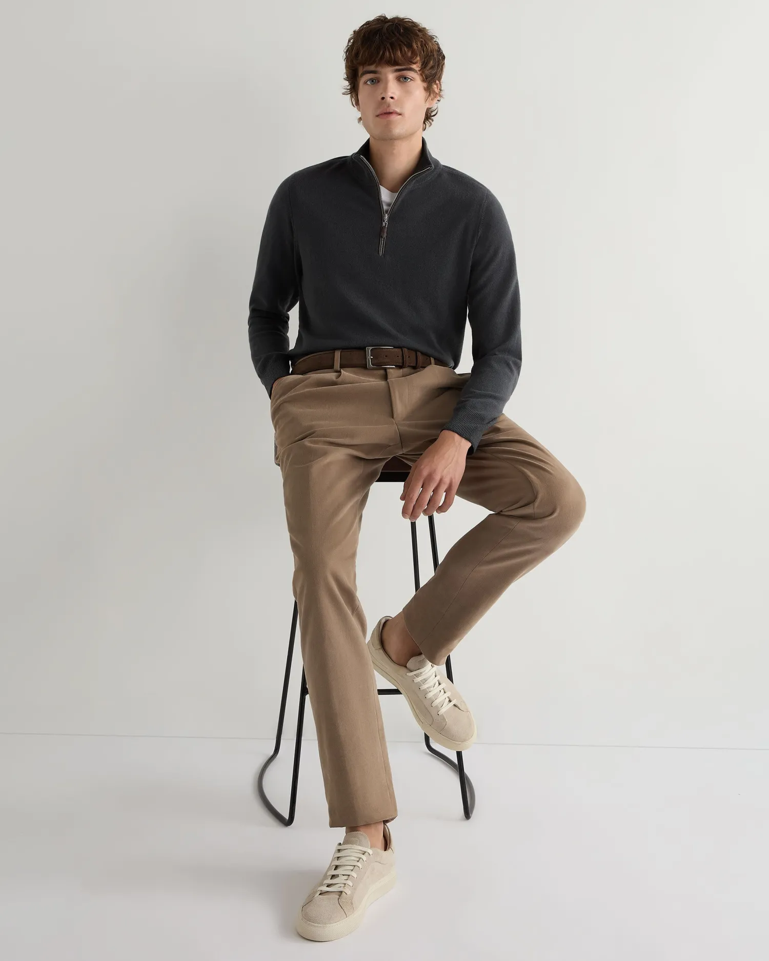 N.Peal Dark Grey | West Village*Men's Carnaby Half Zip Cashmere Sweater