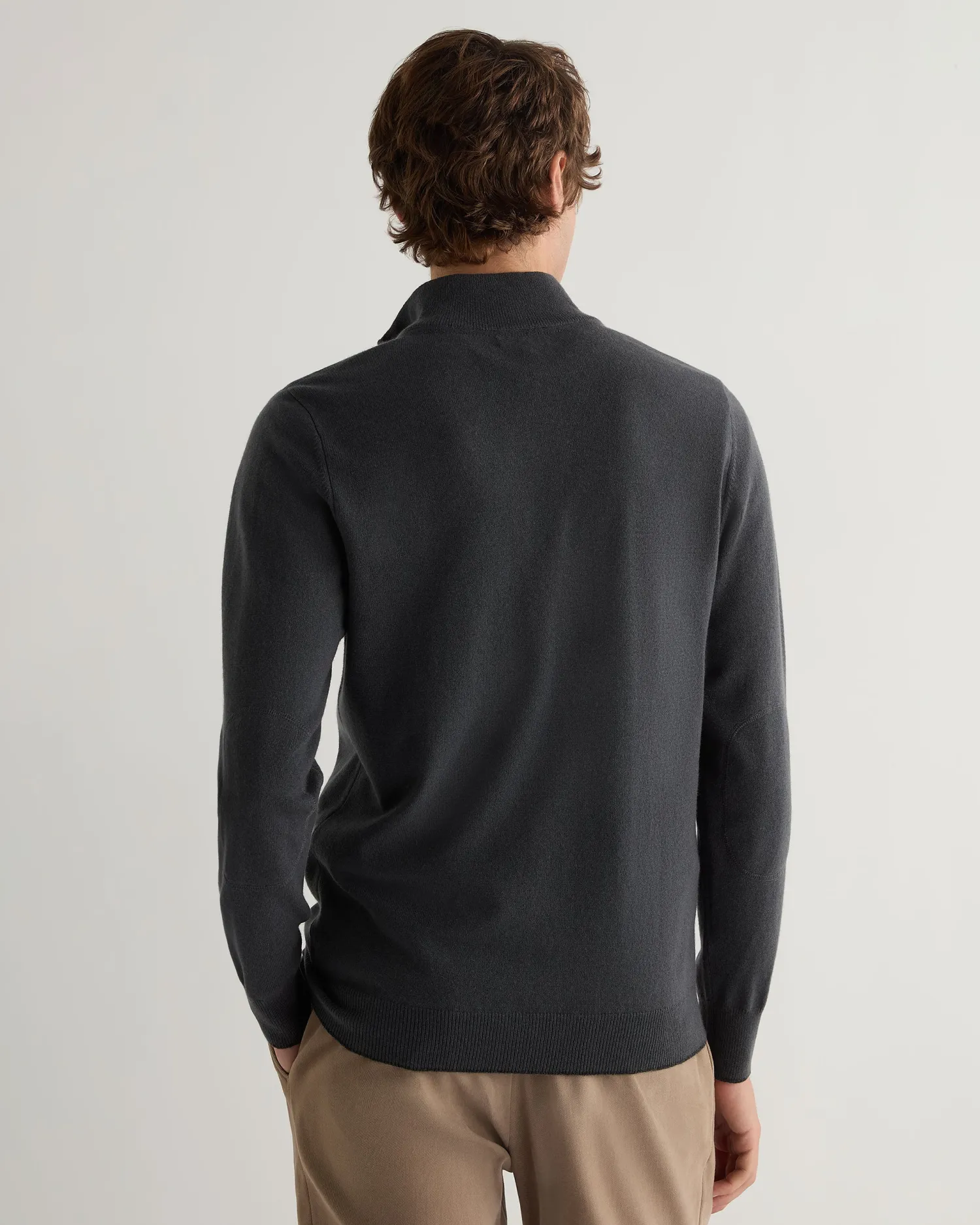 N.Peal Dark Grey | West Village*Men's Carnaby Half Zip Cashmere Sweater