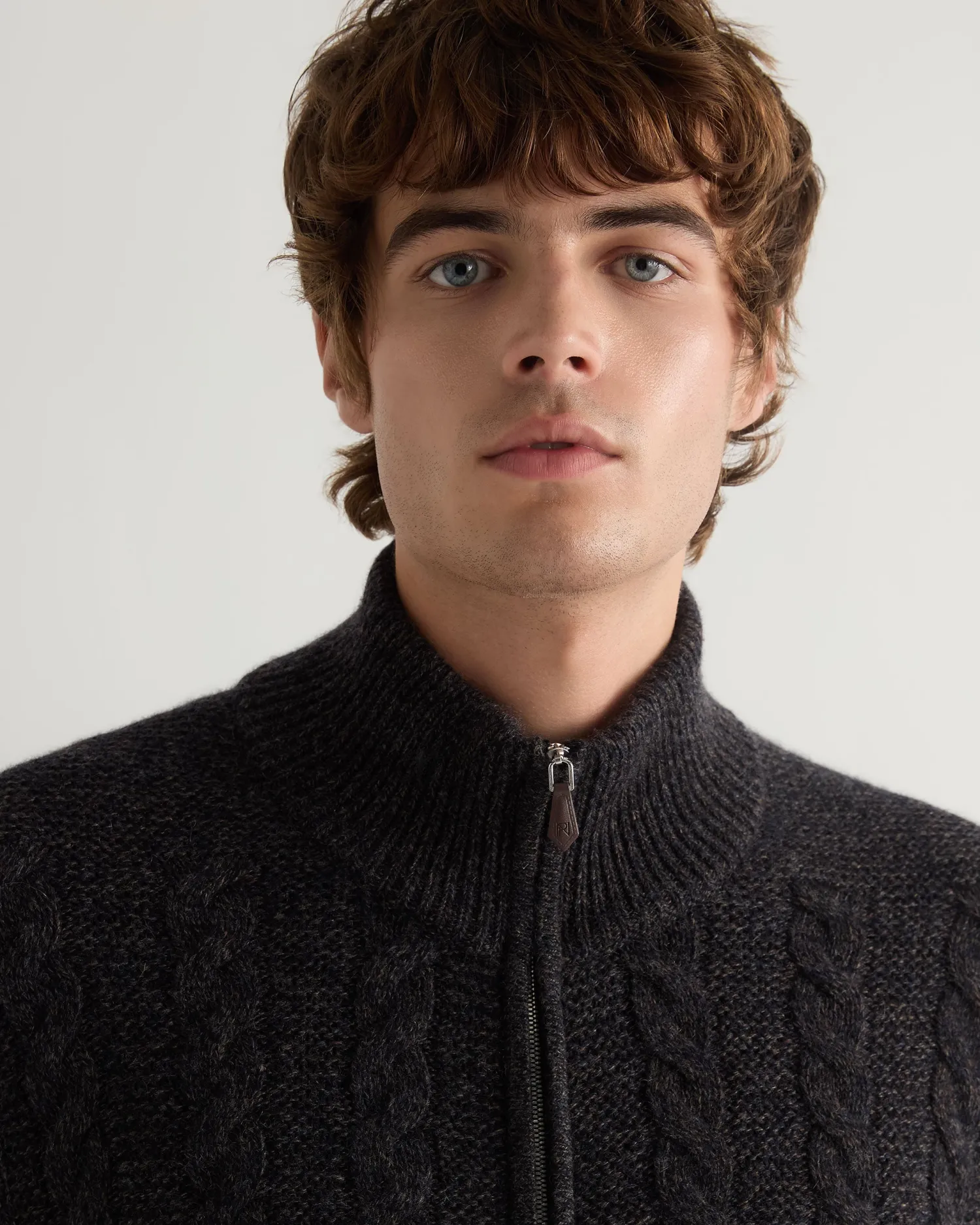 N.Peal Dark Grey | Textured Knits*Men's Richmond Cable Cashmere Cardigan