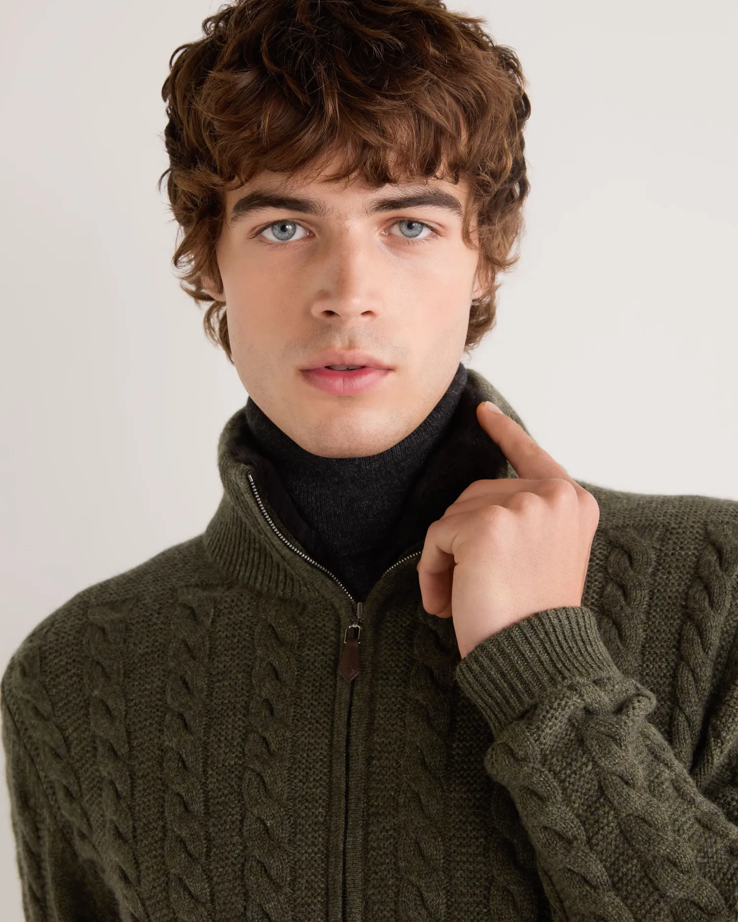 N.Peal Green | Fur Trim Knitwear*Men's Richmond Cable Cashmere Cardigan