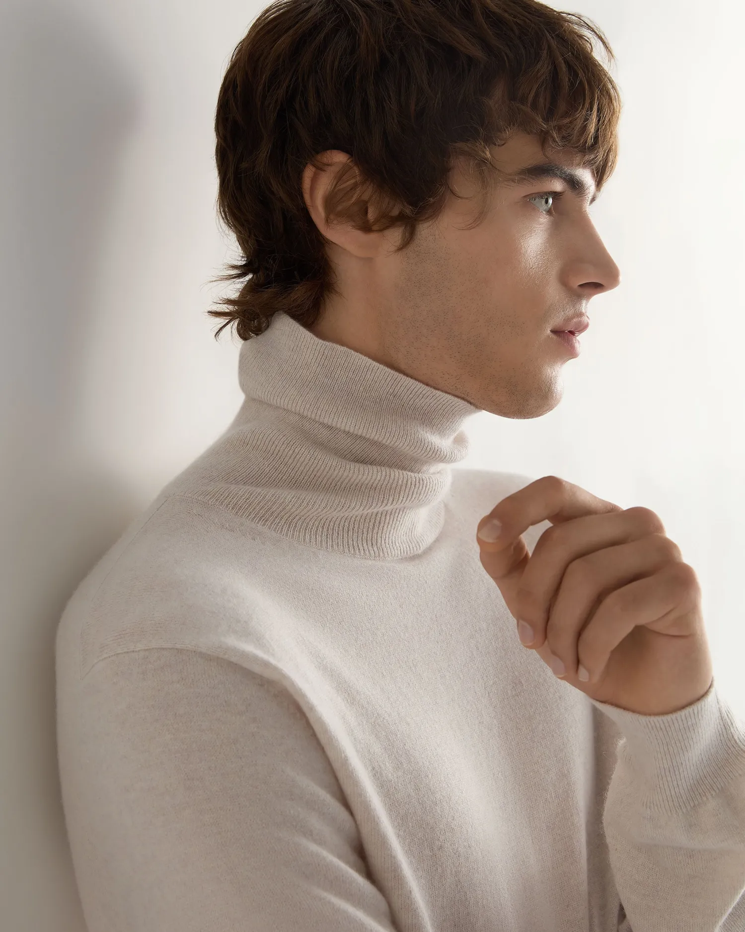 Women N.Peal White | White*Men's Trafalgar Turtle Neck Cashmere Sweater