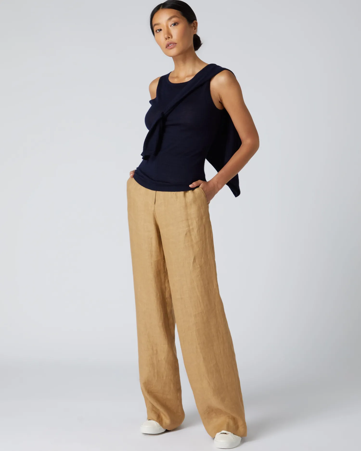 Women N.Peal Navy | Blue*Women's Ella Superfine Cashmere Shell Top