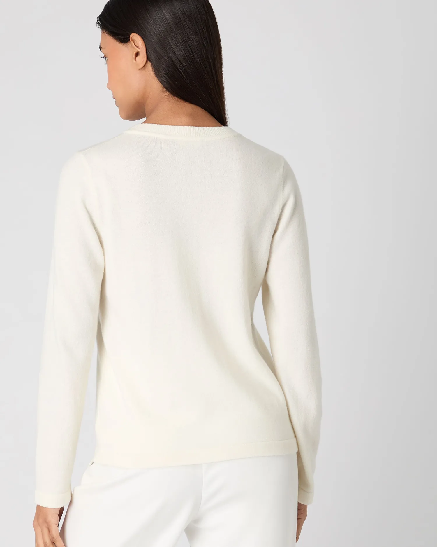 Women N.Peal White | Natural*Women's Hallie Round Neck Cashmere Sweater