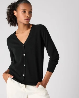 Women N.Peal Black | Classic Cashmere*Women's Lara V Neck Cashmere Cardigan
