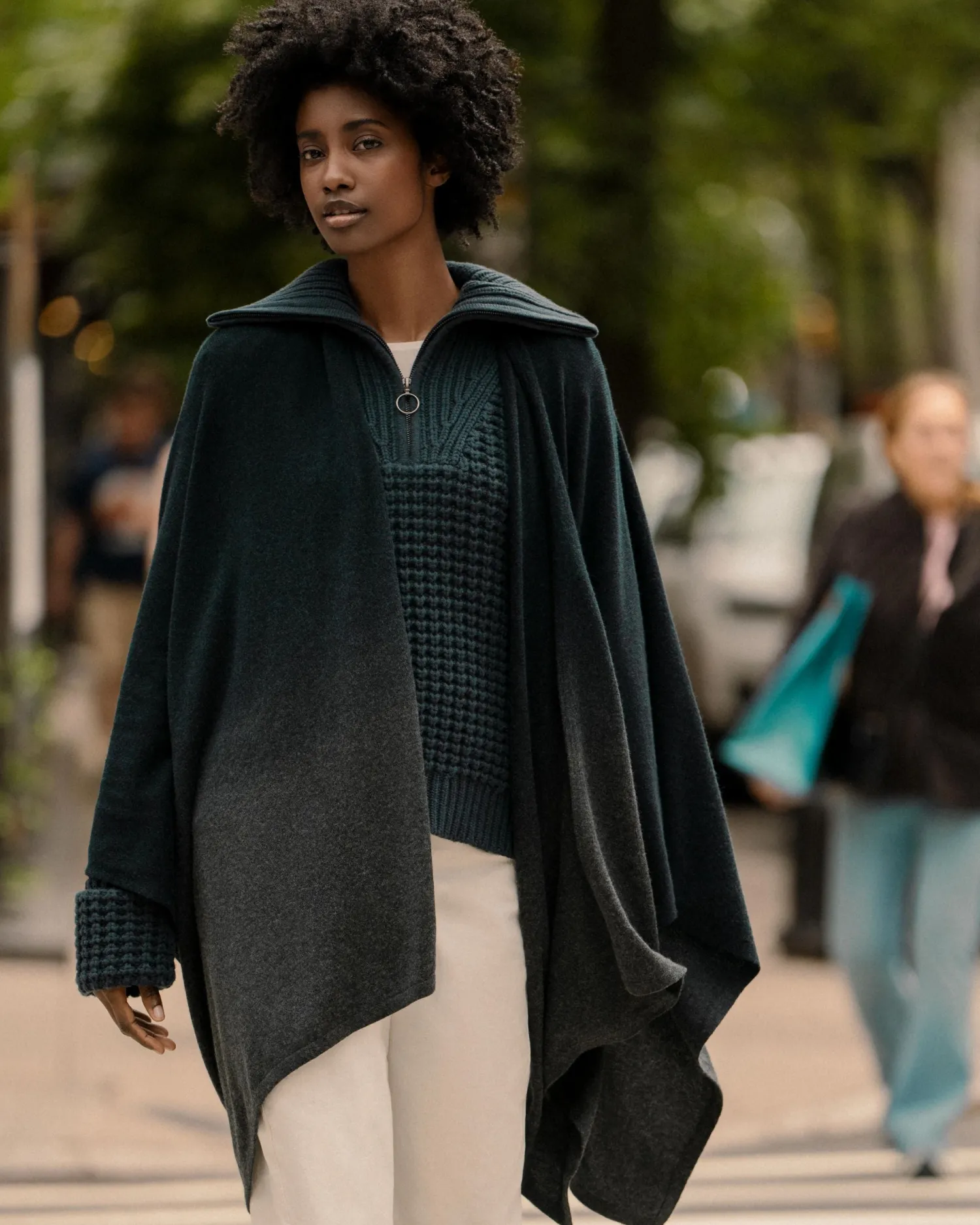 Women N.Peal Navy | Blue*Women's Lily Ombre Cashmere Cape