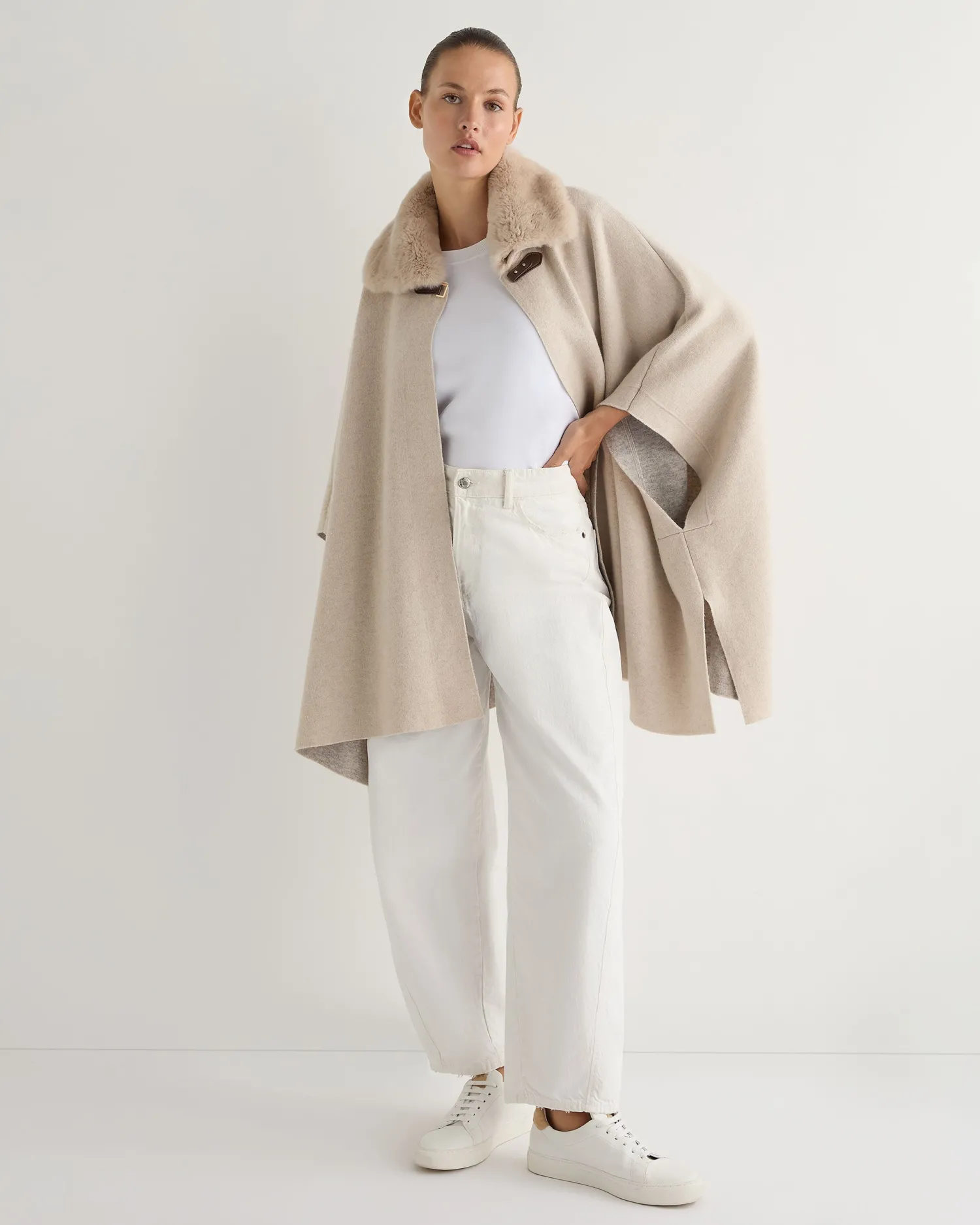 Women N.Peal White | Natural*Women's Rex Collar Cape